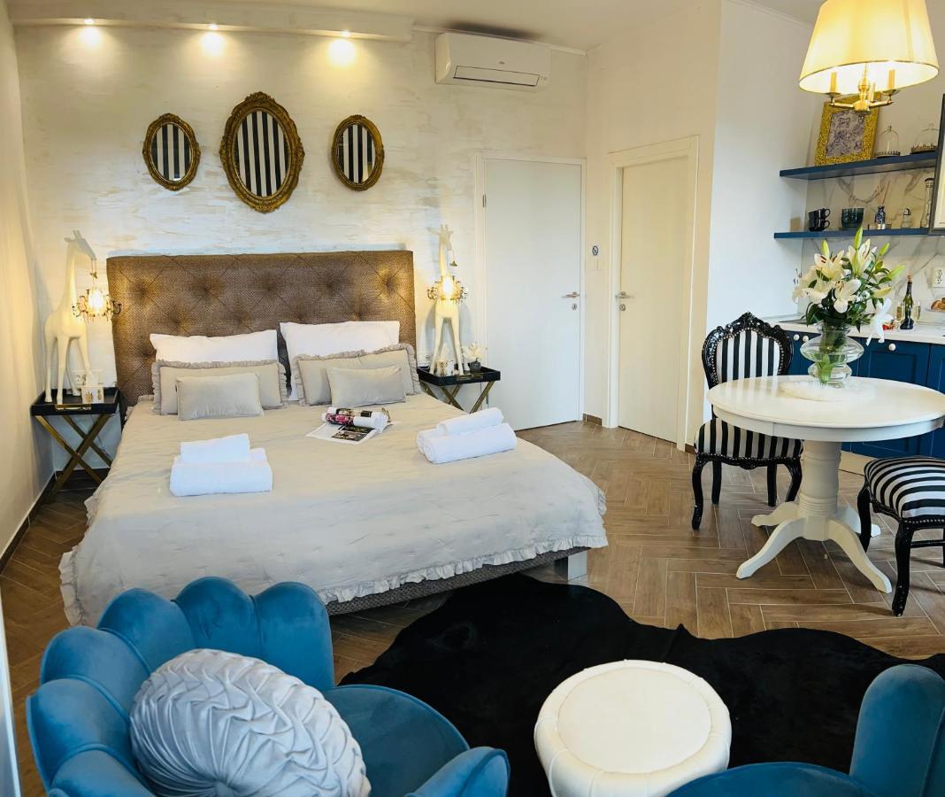 La Dolce Vita Luxury Apartments With Best Free Private Parking In City Center Pula Dış mekan fotoğraf