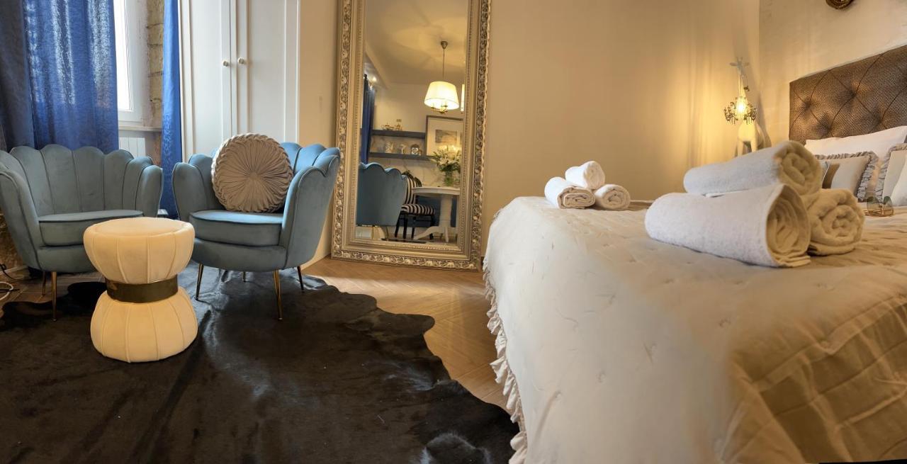 La Dolce Vita Luxury Apartments With Best Free Private Parking In City Center Pula Dış mekan fotoğraf