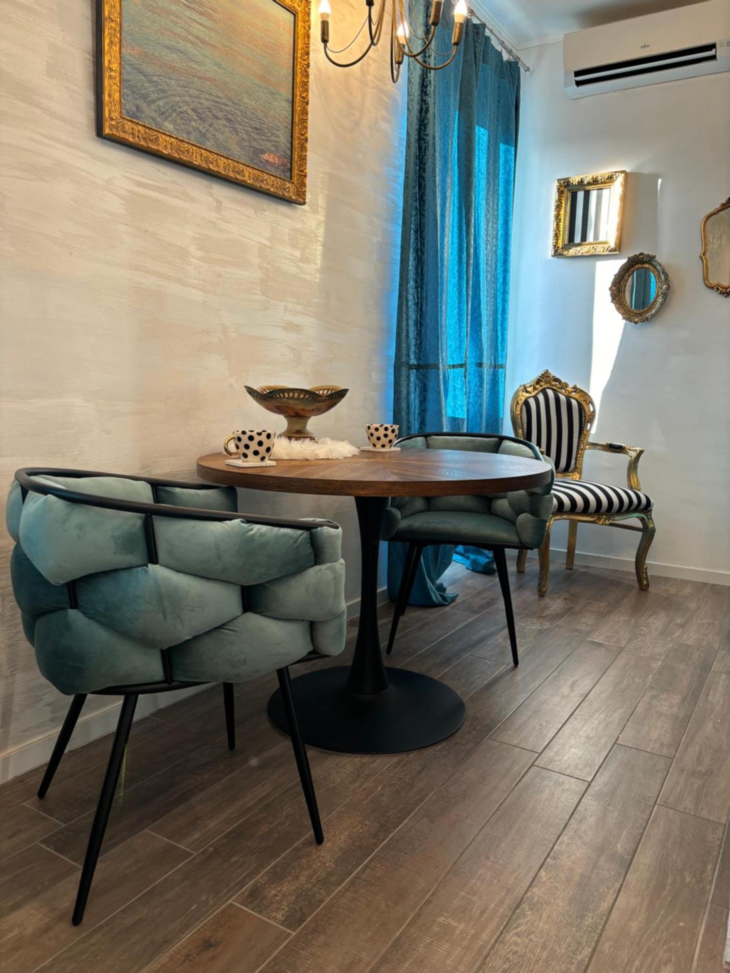 La Dolce Vita Luxury Apartments With Best Free Private Parking In City Center Pula Dış mekan fotoğraf
